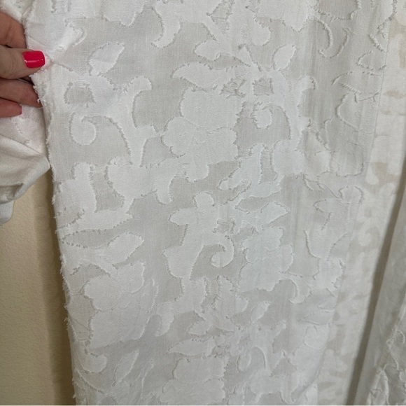 Anthropologie Textured Collared Kimono in White One Size - Picture 5 of 11